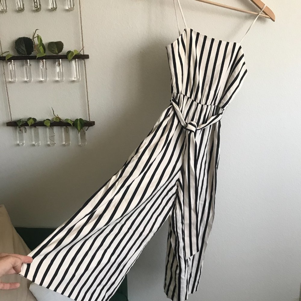 alice + olivia Black and White Striped Jumpsuit Spaghetti Strap Summer Romper 0